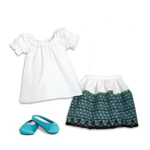 AMERCAN GIRL DOLL RETIRED Josefina's Feast Outfit
